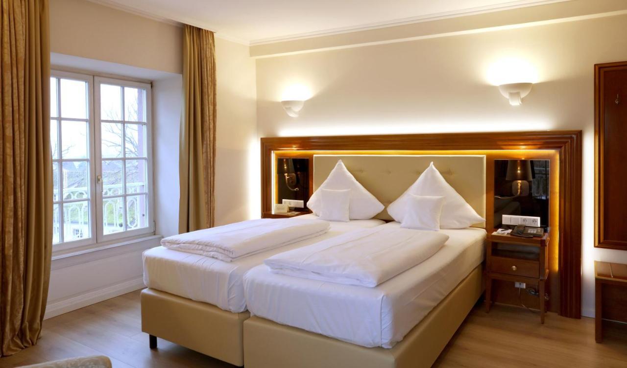 Hotel Schloss Edesheim Εξωτερικό φωτογραφία