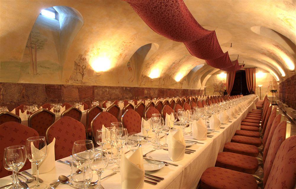 Hotel Schloss Edesheim Εξωτερικό φωτογραφία