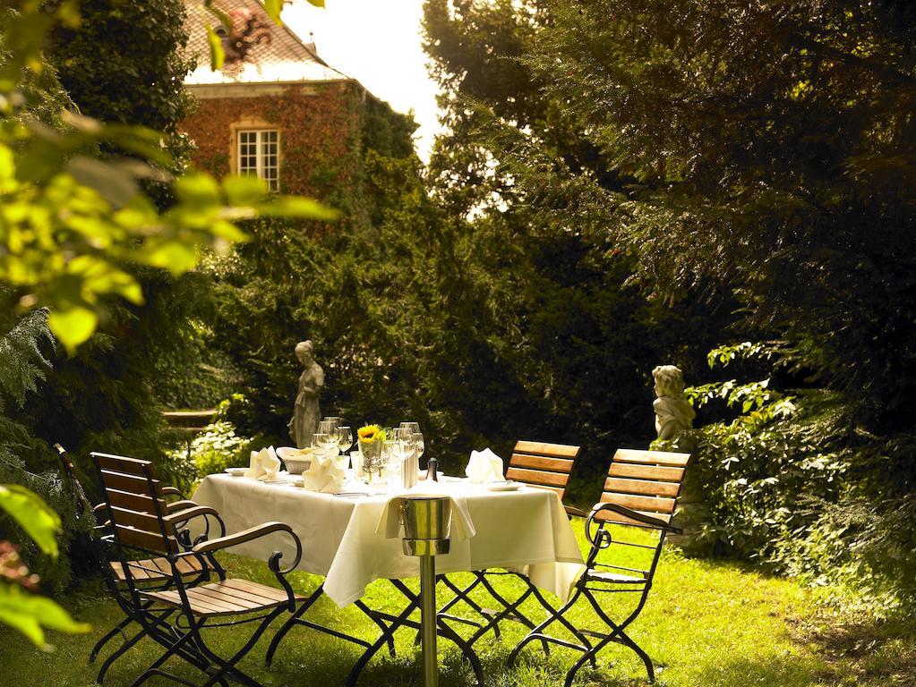 Hotel Schloss Edesheim Εξωτερικό φωτογραφία