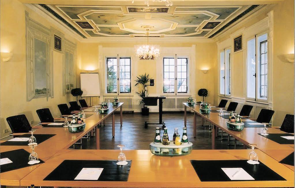 Hotel Schloss Edesheim Εξωτερικό φωτογραφία